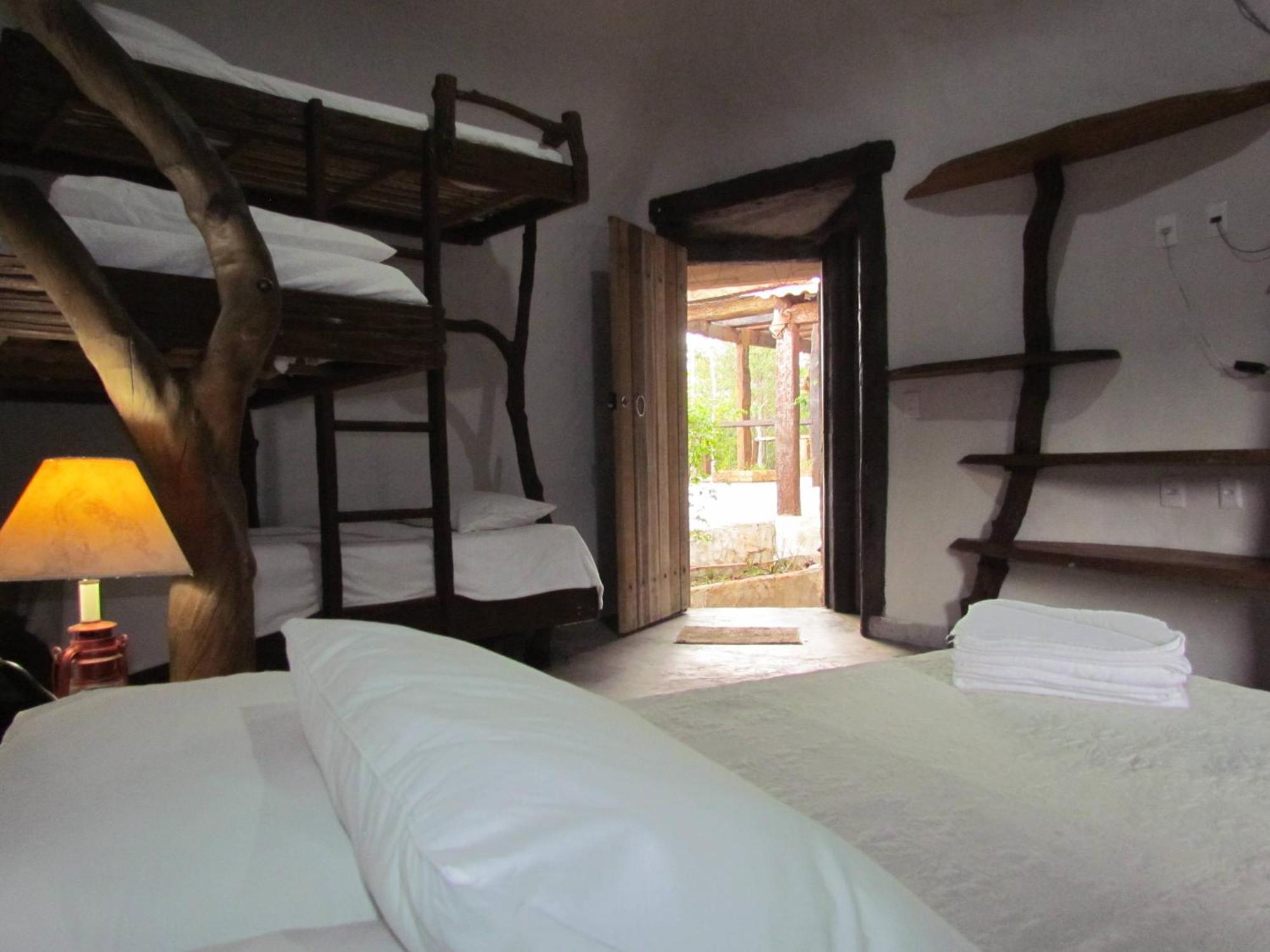Casa De Guimaraes - Hotel Chapada dos Guimarães Eksteriør billede